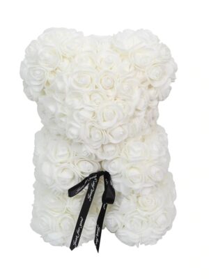 Ours en roses artificielles